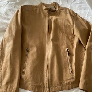 Mens tan light weight leather jacket. Size medium but lots towards large